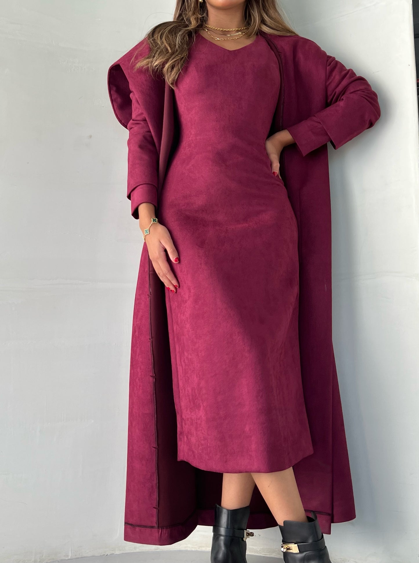 EVELYN MAROON