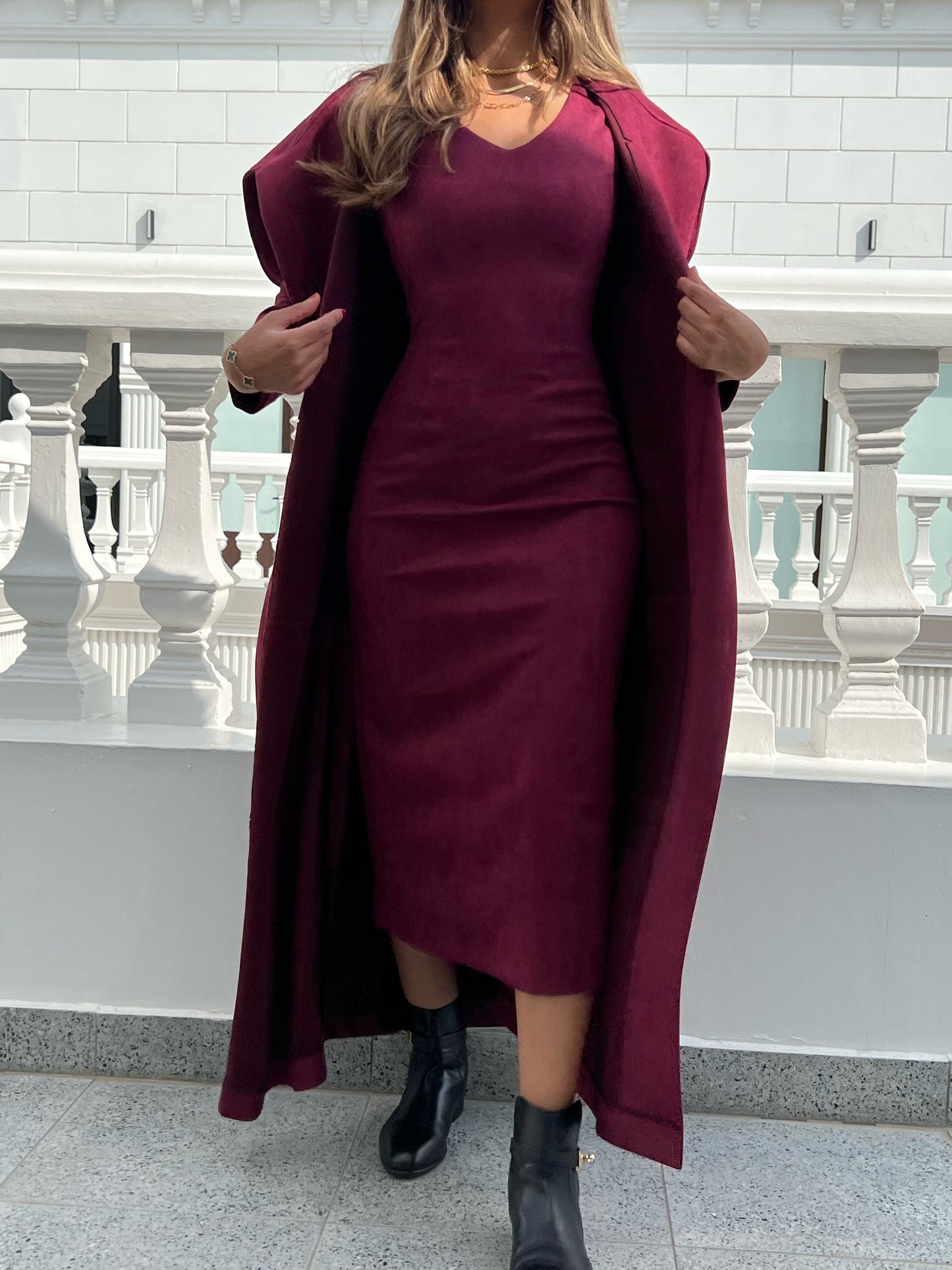 EVELYN MAROON