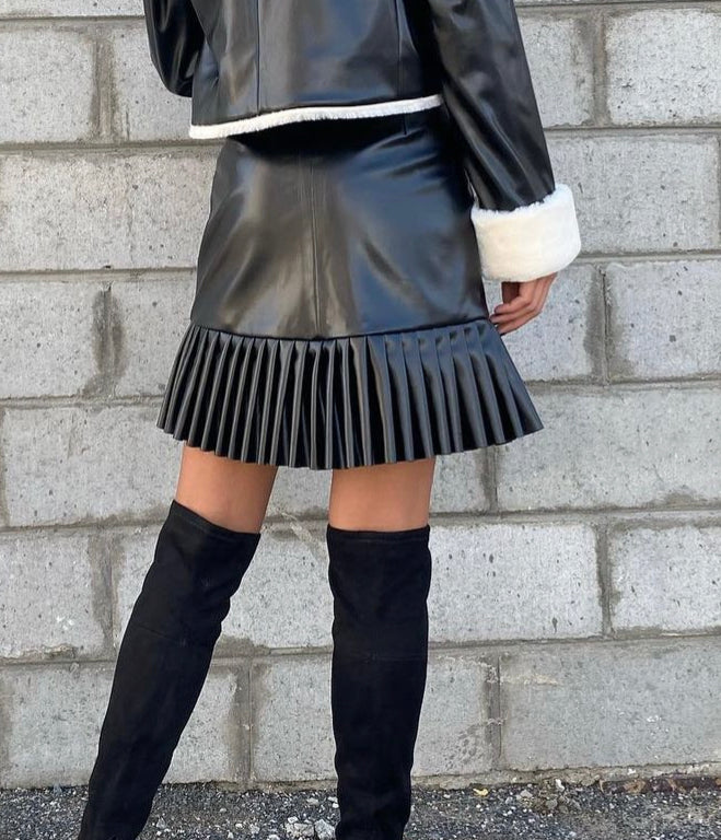 Pleated leather skirt