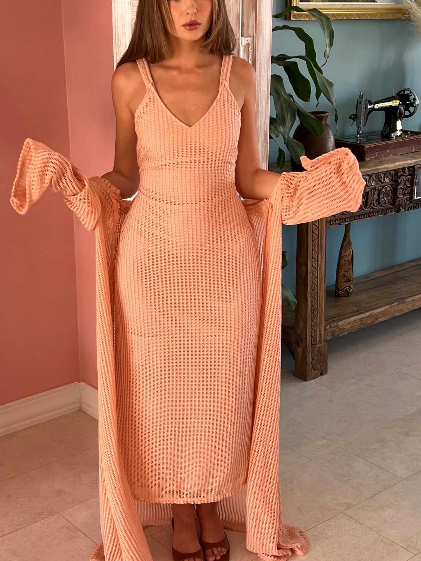 EVERLY PEACH (next day delivery)