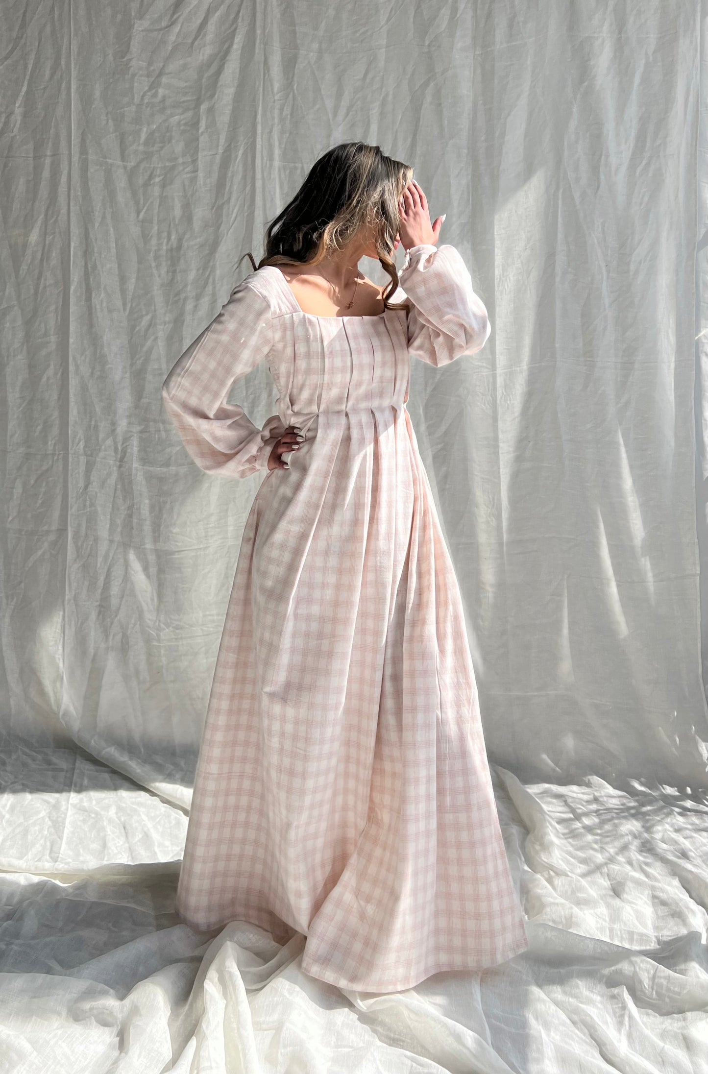 Daphne pink