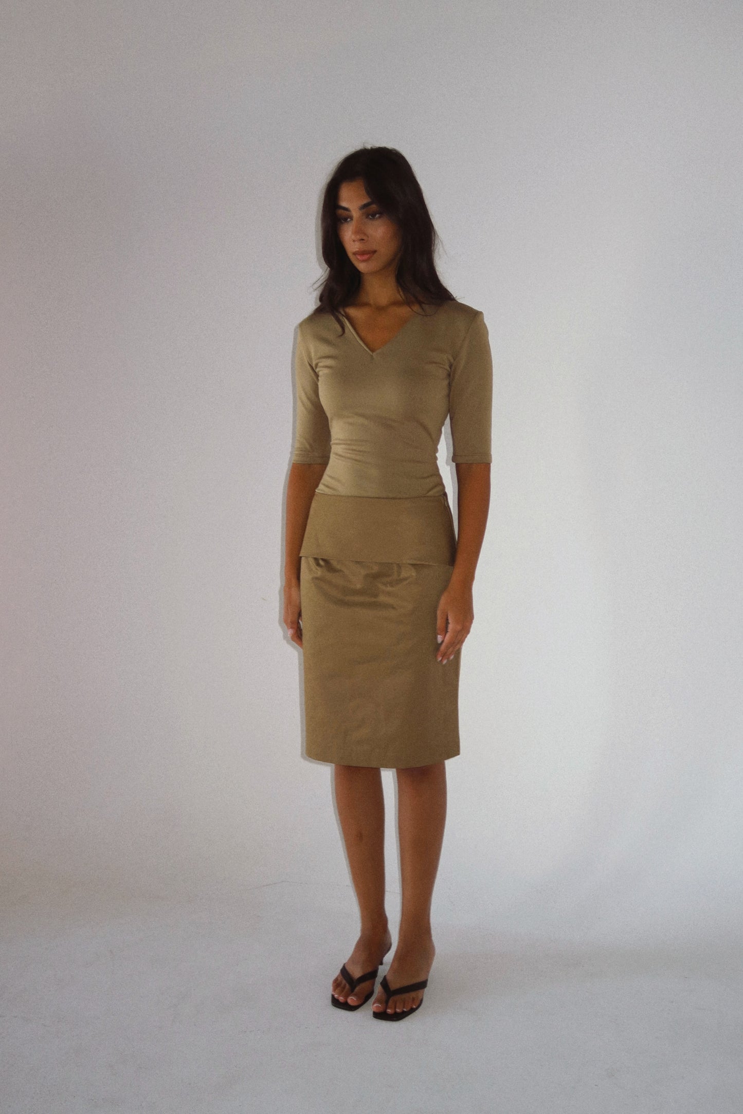 Aria in Tan