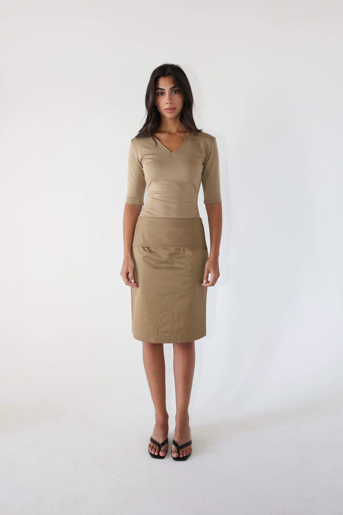 Aria in Tan