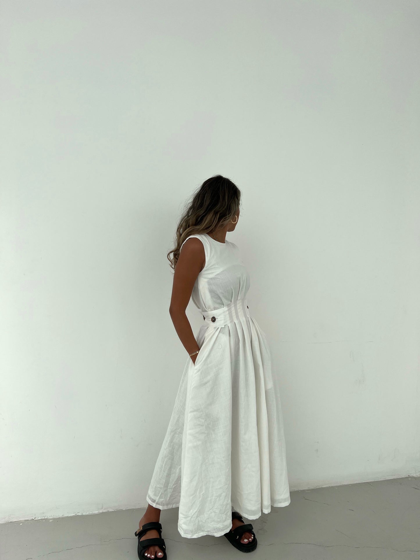 Linen buttoned dress
